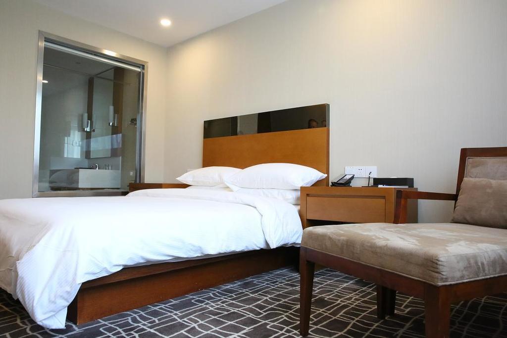 Days Inn Frontier Wuxi Wuxi  Bagian luar foto